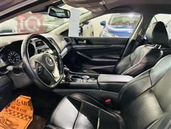 نيسان ماكسيما